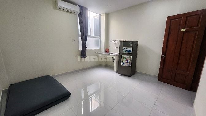 Phòng dịch vụ thang máy 4700(nội thất hoàn thiện) 