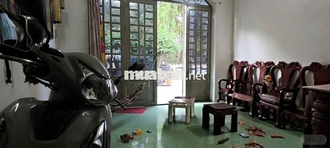 Bán nhà đường xe hơi 8m Tân xuân Hóc Môn. Dt:64m2 SHR chỉ nhỉnh 3 tỷ !