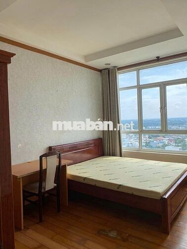 Phòng full nt, cách TĐT, ĐH mở 5 phút chạy xe