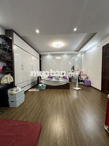 Bán nhà Nguyễn Đức Cảnh, mới xây 5 năm, vuông vắn, thiết kế hiện đại