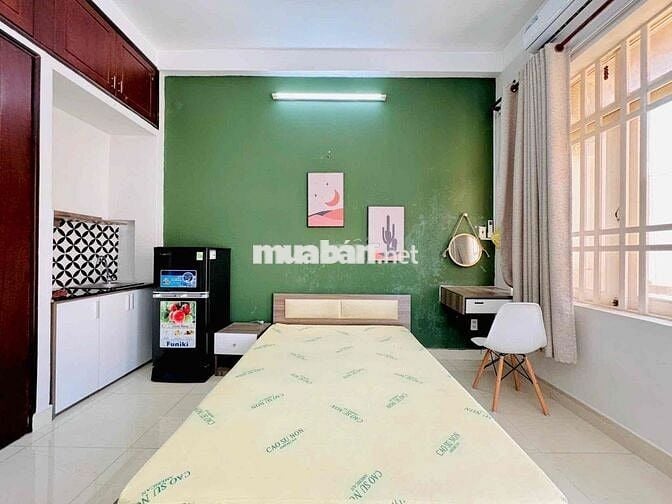 Trống lại siêu phẩm Studio ban công-cửa sổ trời ngay bến xe miền Đông