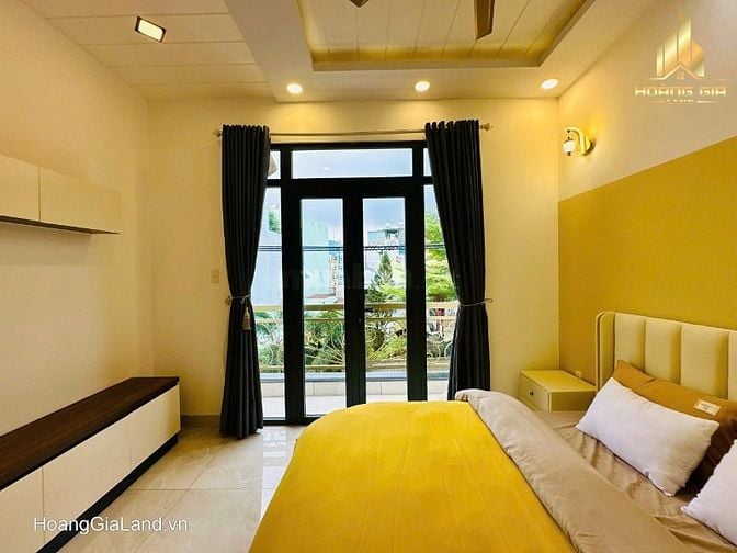 Mặt tiền VIP ngay Dương Quảng Hàm đối diện Tòa Án xây mới 5 tầng 4x15