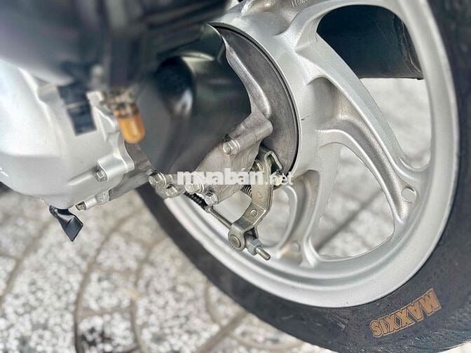 Vision 2019 khoá smk,xe đẹp máy zin êm có bán góp