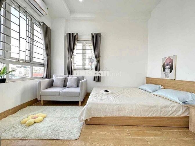 🔥2 PHÒNG NGỦ BANCOL SIÊU ĐẸP Ở TRUNG TÂM Q10