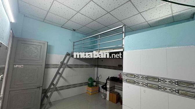 Phòng trọ 18m2, đường Ngô Quyền