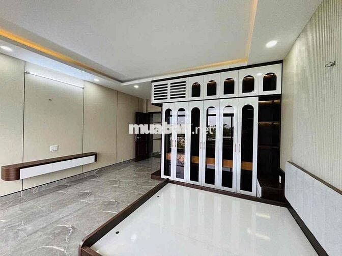 🎉LÊN SÓNG 02 CĂN NHÀ MỚI XÂY, FULL NỘI THẤT, NGAY CHỢ HÓC MÔN – THỚI T