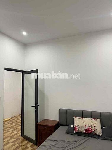 Hot ! Hơn 2 tỷ có nhà 60m ra Nguyễn Xiển-ngõ 3 gác-62m*2T;MT6m;2N