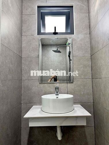 Nhà cho thuê: Hẻm cấp 1 Dã Tượng