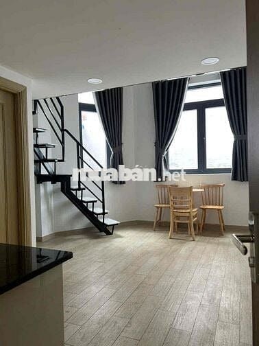 cho thuê CHDV ngay KCX, UFM, cresent mall, gần trung tâm Quận 4, Q1