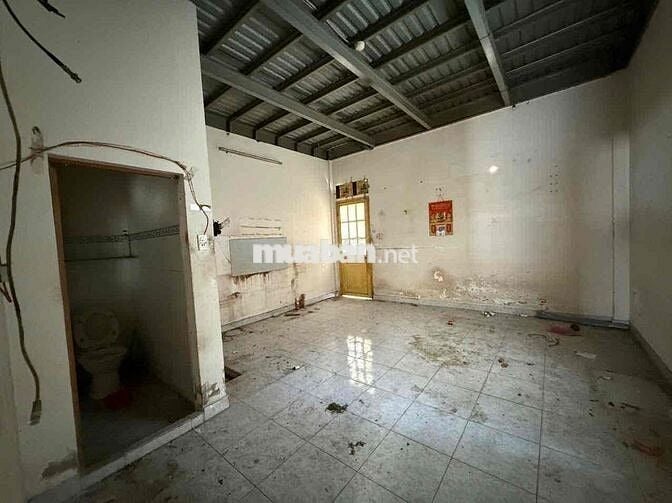 cho thuê 2000mv Q12 - Giá: 65tr/th