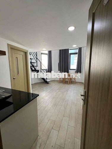 cho thuê CHDV ngay KCX, UFM, cresent mall, gần trung tâm Quận 4, Q1