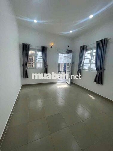 Nhà trung tâm quận bình thạnh , nhà mới xây , giá hợp lý