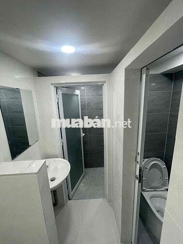 Nhà trung tâm quận bình thạnh , nhà mới xây , giá hợp lý