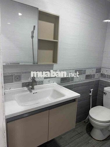 Nhà trung tâm quận bình thạnh , nhà mới xây , giá hợp lý