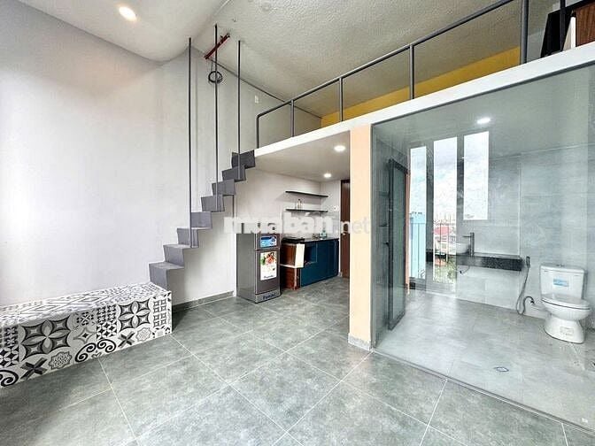 Ban công rộng – View thoáng – Ngồi chill mỗi tối - Phan Văn Hớn