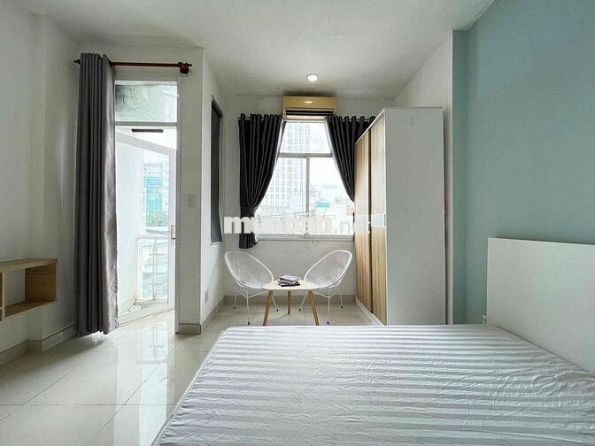 🏡Căn Hộ Balcony/Cửa Sổ Trời_Thang máy,hầm xe_full nội thất_CầuCông Lý