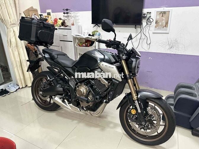 CB650R ĐỜI 2022. ODO 9K