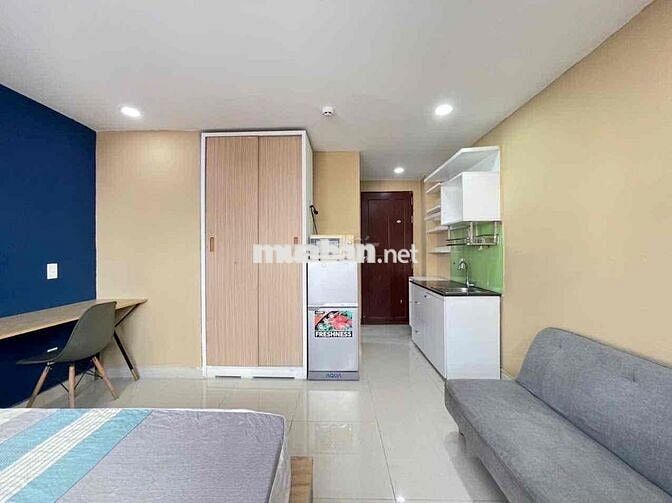 🏡Căn Hộ Balcony/Cửa Sổ Trời_Thang máy,hầm xe_full nội thất_CầuCông Lý