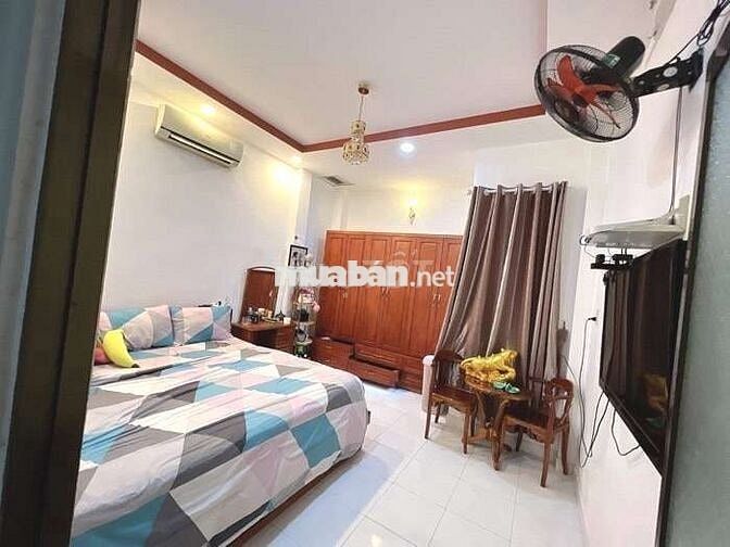 Chỉ 4 Tỷ, Có Ngay Căn Nhà 2 Tầng BTCT 60m2, Vào Ở Ngay