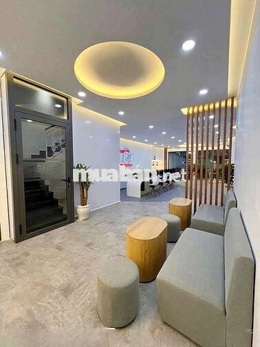 DT 7 X 28m 1Hầm 1 Trệt 3Lầu (Sàn Trống Suốt)