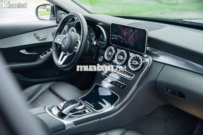 Mercedes C180 AMG 2021 siêu lướt full lịch sử hãng