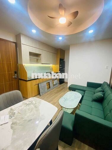 Phòng tách bếp sang đẹp cạnh Phú Mỹ Hưng