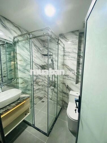 Phòng tách bếp sang đẹp cạnh Phú Mỹ Hưng