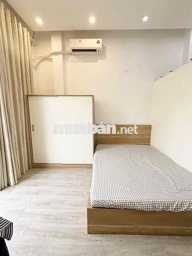 PHÒNG MỚI FULL NỘI THẤT BAN CÔNG NGAY ĐOẠN BẮC HẢI CHO NUÔI PET