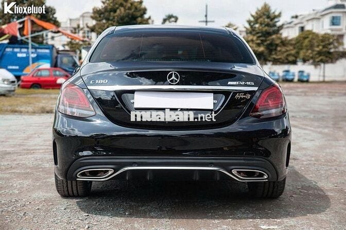 Mercedes C180 AMG 2021 siêu lướt full lịch sử hãng