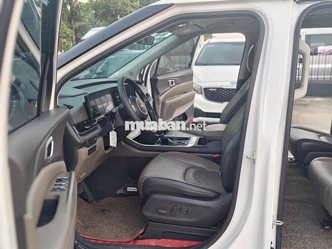Kia Carnival 2024 2.2D Luxury - màu trắng