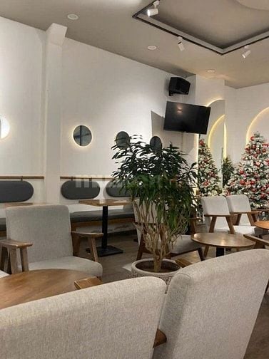 CHO THUÊ NHÀ - MẶT TIỀN SƯ VẠN HẠNH, QUẬN 10 - NGAY VẠN HẠNH MALL