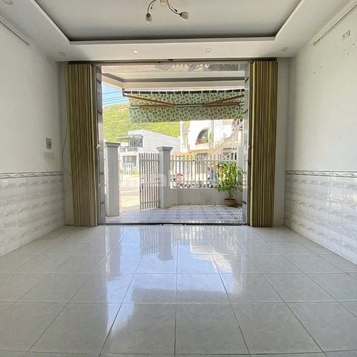 Bán nhà góc 2MT KINH DOANH đường 20m-2Tầng-DT78m2-3PN-vĩnh hoà-NT-6ty3