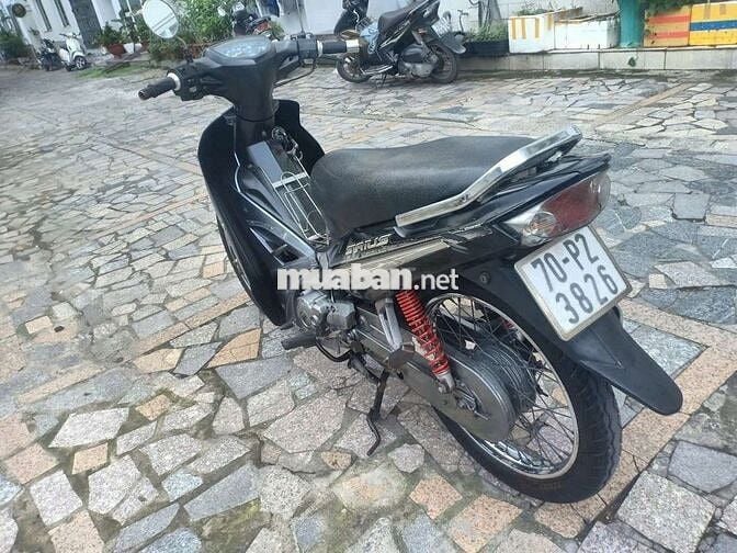 Xe yamaha sirut thai