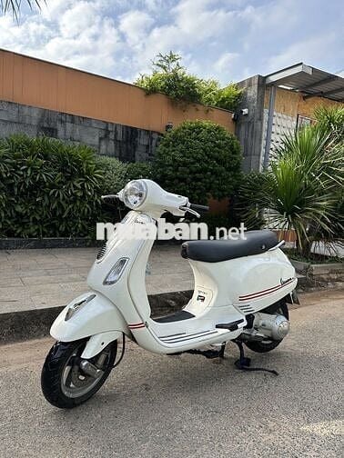 Vespa LX 125S mới đẹp