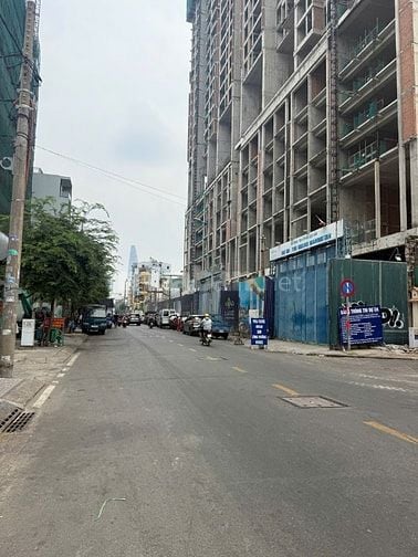 Bán gấp nhà MT Cô Giang Q1, 4x20, 5 tầng, chỉ 35 tỷ còn thương lượng