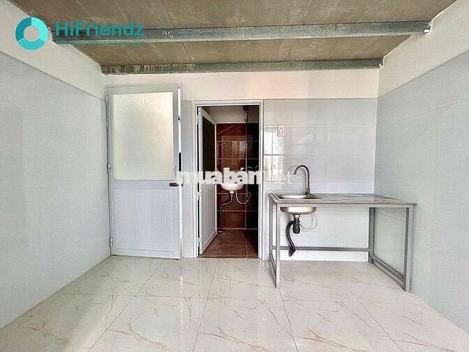 phòng trọ giá rẻ mới xây ngay gần ngã tư ga chỉ từ 2tr có ban công