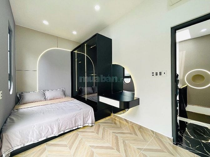 Bán gấp nhà q10, 3tỷ hơn 54m2 có sổ sẳn, hẻm oto 5m,nhanh tay liên hệ