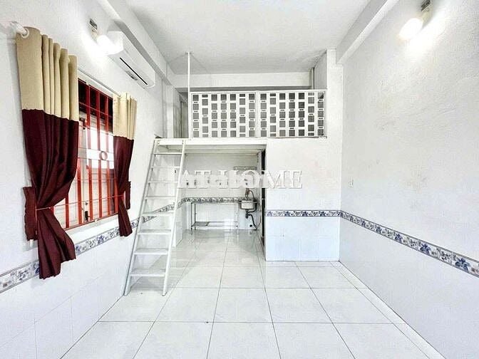 CHO THUÊ BANCOL DUPLEX SIÊU RỘNG NGAY ĐH VĂN HIẾN - SẠCH SẼ