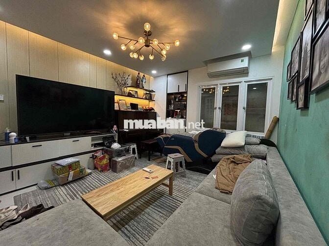 Chính chủ đi định cư  cần Bán-Cam kết thuê lại 2 năm bớt 300tr