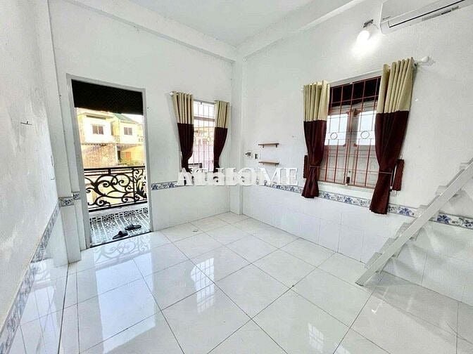 CHO THUÊ BANCOL DUPLEX SIÊU RỘNG NGAY ĐH VĂN HIẾN - SẠCH SẼ