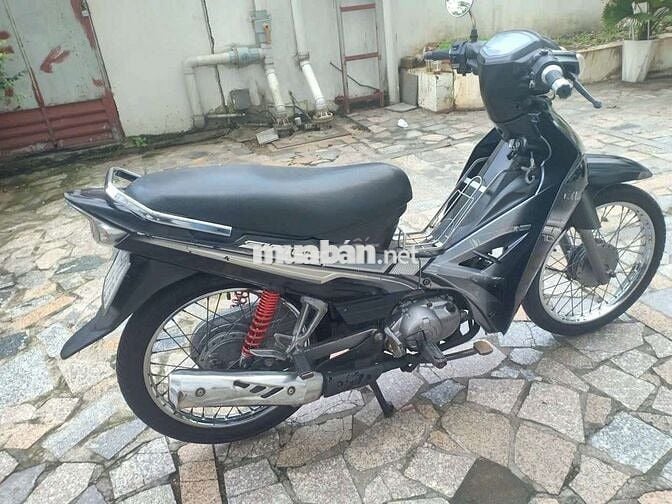 Xe yamaha sirut thai