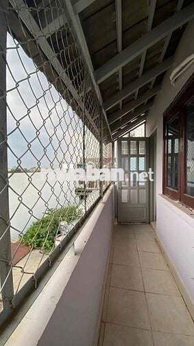 Phòng trọ 3tr6, 20m2, Đường Phạm Hữu Lầu, quận 7