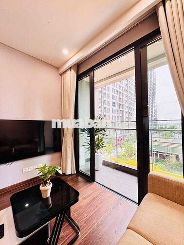 Căn hiếm Masteri B – 2n2wc 62m² full nội thất, view bể bơi | Sẵn sổ