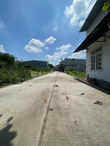 ĐẤT FULL THỔ CƯ 180M2 NGÃ 5 NGUYỄN THỊ TÚ HẺM 5M THÔNG 6,3TỶ 