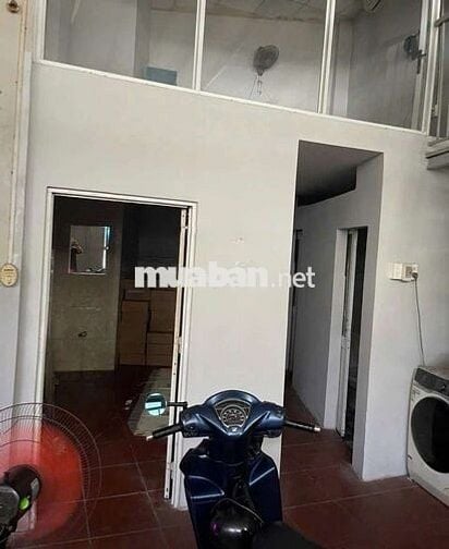 Cho thuê nguyên căn quận 4 ngang 13 đường Hoàng Diệu