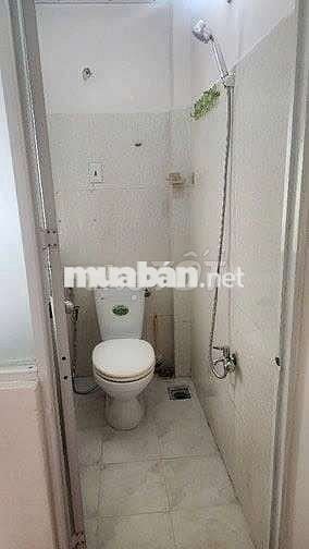 Nhà 2 PN Phan Tây Hồ giá chỉ 12tr