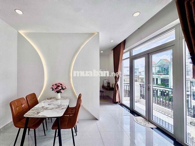 🏡Chính chủ Căn hộ full nội thất mới có ban công lớn khu Phan Xích Long