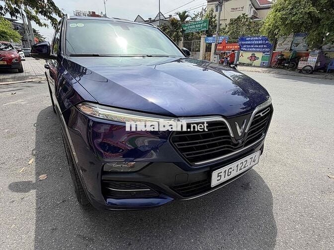 VinFast Lux SA2.0 2019 Premium 2.0 AT - 101000 km
