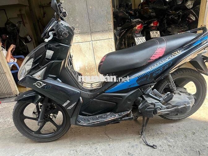 Novou 5 năm 2012. Máy êm. BS 60 cavet đầy đủ