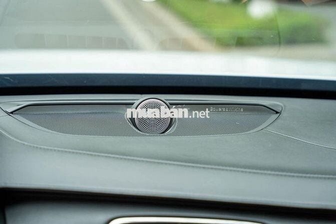 Volvo XC90 T6 2016 màu trắng nk Thụy Điển